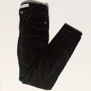 Madewell High-Rise Skinny in Black Velvet